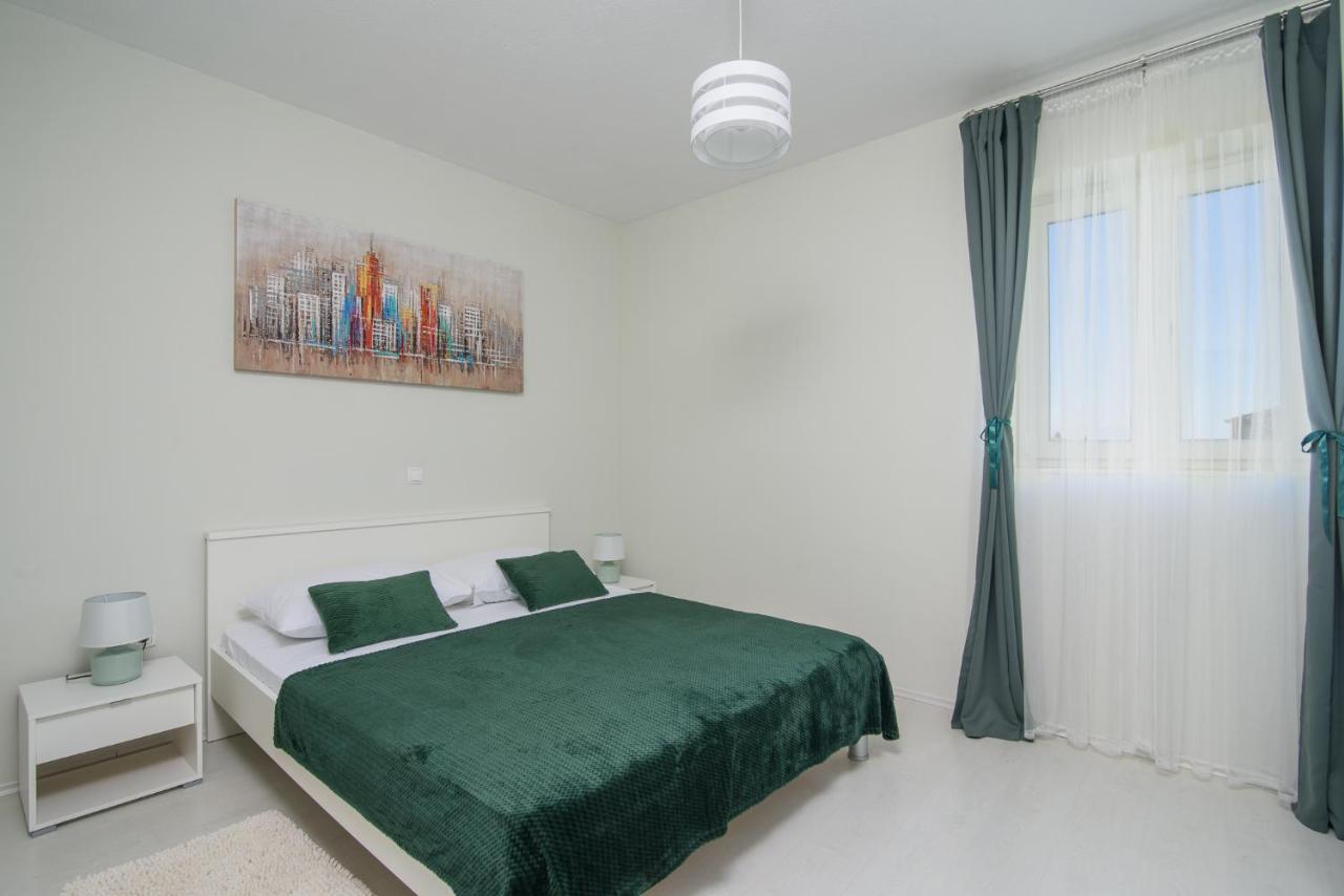 טרוגיר Vila Rozarija מראה חיצוני תמונה