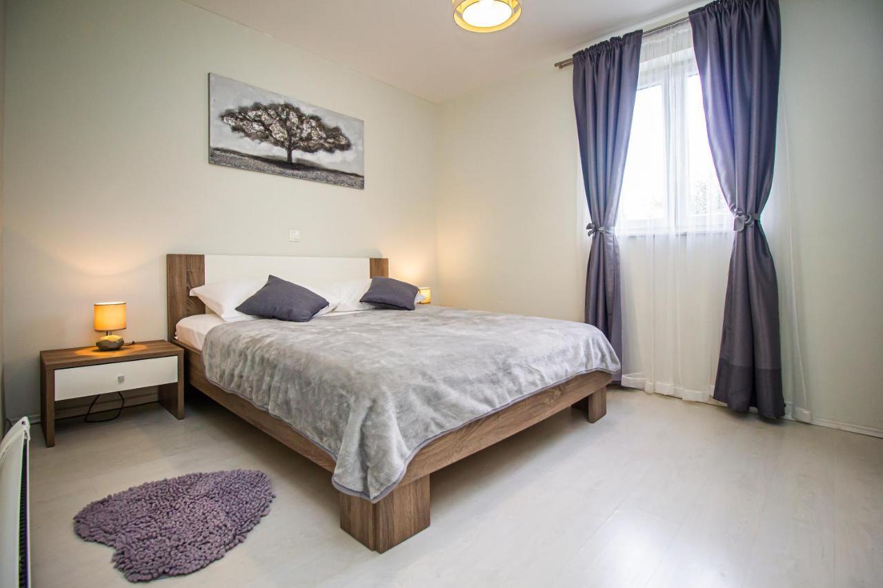 טרוגיר Vila Rozarija מראה חיצוני תמונה